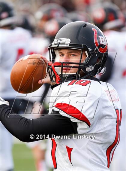 Thumbnail 3 in Barrington vs Maine South (IHSA 8A 2nd Round) photogallery.