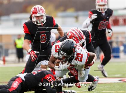 Thumbnail 2 in Barrington vs Maine South (IHSA 8A 2nd Round) photogallery.