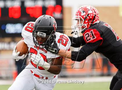 Thumbnail 2 in Barrington vs Maine South (IHSA 8A 2nd Round) photogallery.