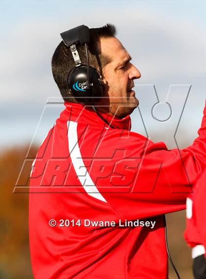 Thumbnail 1 in Barrington vs Maine South (IHSA 8A 2nd Round) photogallery.