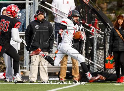 Thumbnail 3 in Barrington vs Maine South (IHSA 8A 2nd Round) photogallery.