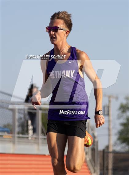 Thumbnail 3 in Weatherford Eagle Invitational (1600 Meter) photogallery.