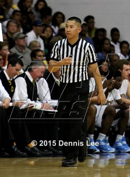 Thumbnail 3 in Moreau Catholic vs. Bishop O'Dowd (CIF NCS D3 Final) photogallery.