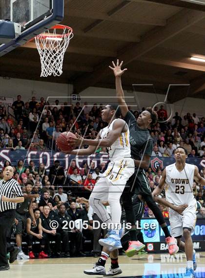 Thumbnail 2 in Moreau Catholic vs. Bishop O'Dowd (CIF NCS D3 Final) photogallery.
