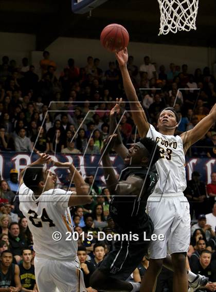 Thumbnail 2 in Moreau Catholic vs. Bishop O'Dowd (CIF NCS D3 Final) photogallery.