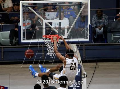 Thumbnail 1 in Moreau Catholic vs. Bishop O'Dowd (CIF NCS D3 Final) photogallery.