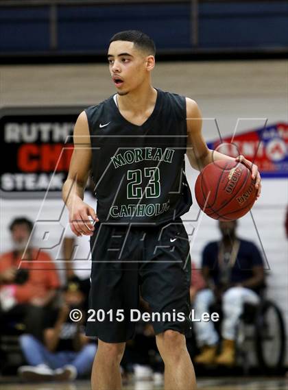 Thumbnail 2 in Moreau Catholic vs. Bishop O'Dowd (CIF NCS D3 Final) photogallery.
