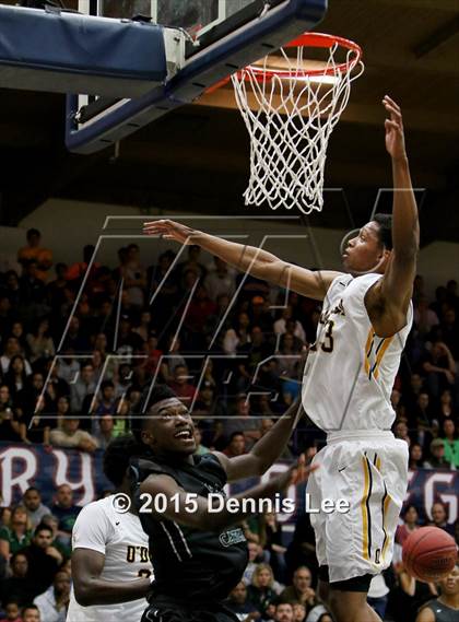 Thumbnail 1 in Moreau Catholic vs. Bishop O'Dowd (CIF NCS D3 Final) photogallery.