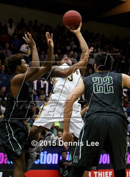Thumbnail 3 in Moreau Catholic vs. Bishop O'Dowd (CIF NCS D3 Final) photogallery.