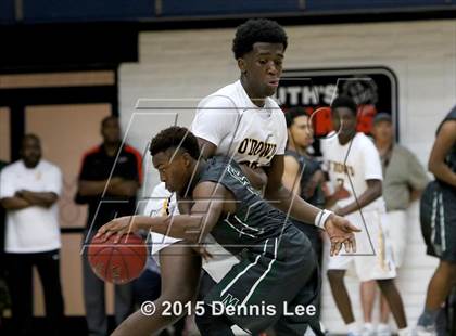 Thumbnail 2 in Moreau Catholic vs. Bishop O'Dowd (CIF NCS D3 Final) photogallery.