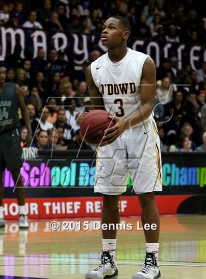 Thumbnail 3 in Moreau Catholic vs. Bishop O'Dowd (CIF NCS D3 Final) photogallery.