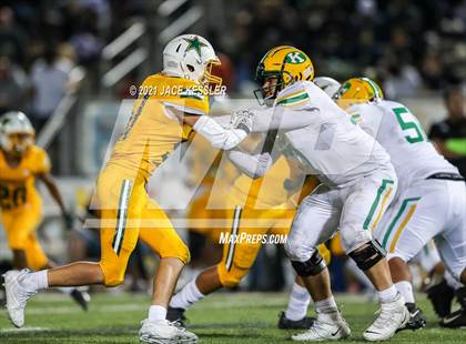 Thumbnail 3 in Kennedy @ Canyon photogallery.