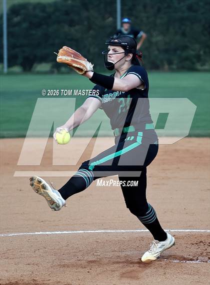 Thumbnail 2 in Cuthbertson @ Weddington photogallery.