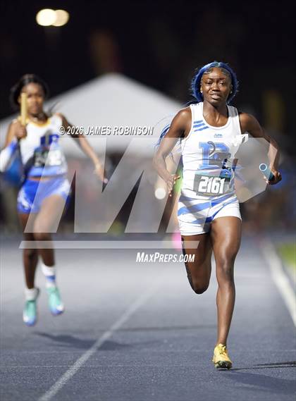 Thumbnail 1 in FHSAA Class 3A Final (4x400m) photogallery.