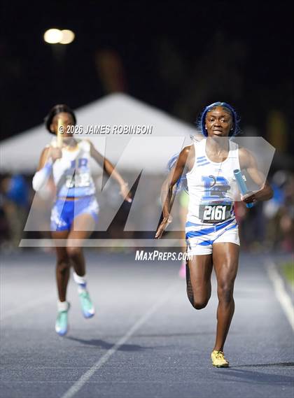 Thumbnail 2 in FHSAA Class 3A Final (4x400m) photogallery.