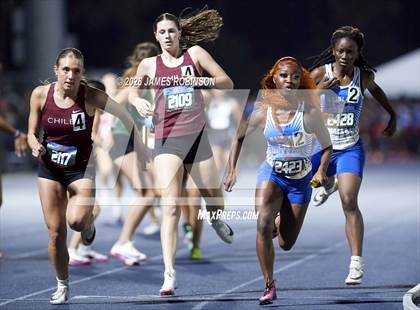 Thumbnail 2 in FHSAA Class 3A Final (4x400m) photogallery.