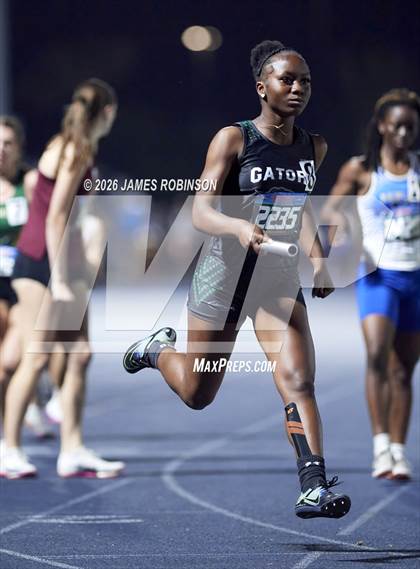 Thumbnail 3 in FHSAA Class 3A Final (4x400m) photogallery.