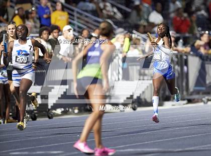 Thumbnail 2 in FHSAA Class 3A Final (4x400m) photogallery.