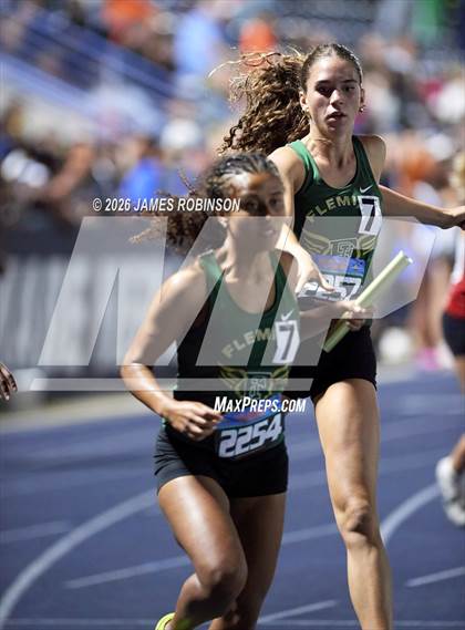 Thumbnail 1 in FHSAA Class 3A Final (4x400m) photogallery.
