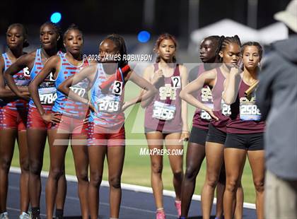 Thumbnail 2 in FHSAA Class 3A Final (4x400m) photogallery.