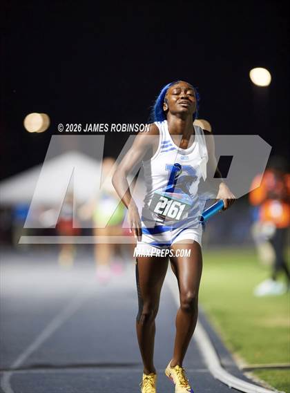 Thumbnail 2 in FHSAA Class 3A Final (4x400m) photogallery.