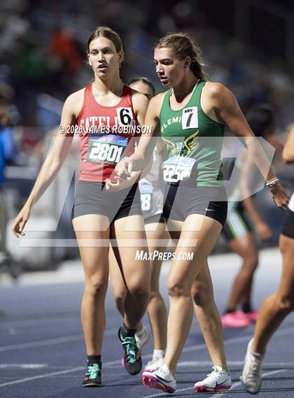 Thumbnail 3 in FHSAA Class 3A Final (4x400m) photogallery.