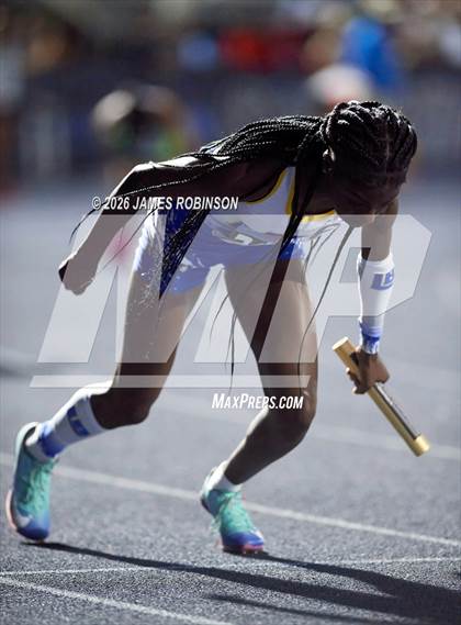 Thumbnail 3 in FHSAA Class 3A Final (4x400m) photogallery.