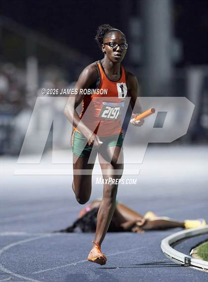Thumbnail 1 in FHSAA Class 3A Final (4x400m) photogallery.