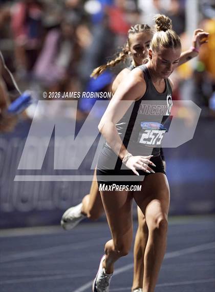 Thumbnail 1 in FHSAA Class 3A Final (4x400m) photogallery.