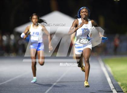 Thumbnail 3 in FHSAA Class 3A Final (4x400m) photogallery.