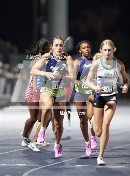 Thumbnail 1 in FHSAA Class 3A Final (4x400m) photogallery.