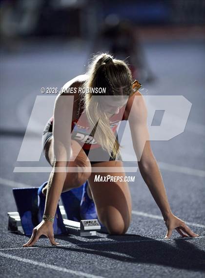 Thumbnail 2 in FHSAA Class 3A Final (4x400m) photogallery.