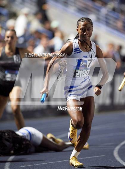 Thumbnail 1 in FHSAA Class 3A Final (4x400m) photogallery.