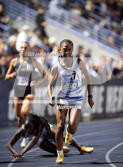 Thumbnail 2 in FHSAA Class 3A Final (4x400m) photogallery.