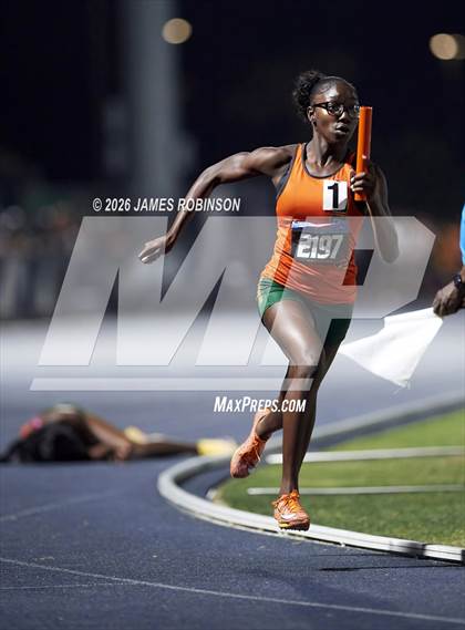 Thumbnail 3 in FHSAA Class 3A Final (4x400m) photogallery.
