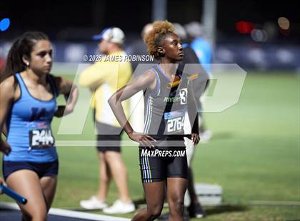 Thumbnail 1 in FHSAA Class 3A Final (4x400m) photogallery.