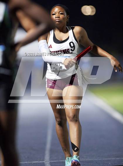 Thumbnail 1 in FHSAA Class 3A Final (4x400m) photogallery.