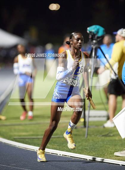 Thumbnail 2 in FHSAA Class 3A Final (4x400m) photogallery.