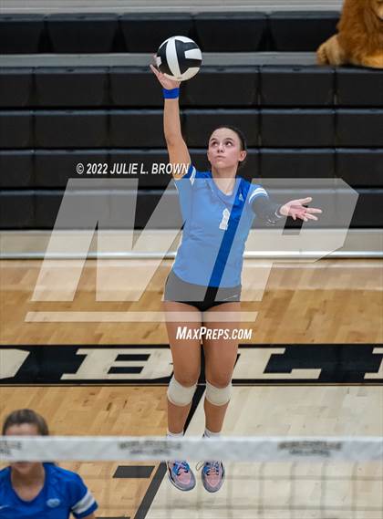 Thumbnail 3 in Hamilton Southeastern vs. McCutcheon (IHSAA 4A Regional final) photogallery.
