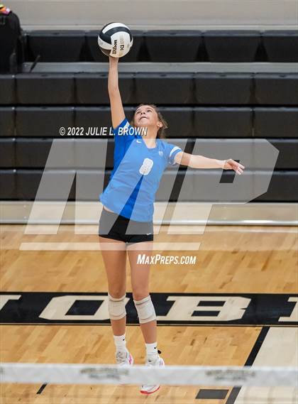 Thumbnail 3 in Hamilton Southeastern vs. McCutcheon (IHSAA 4A Regional final) photogallery.