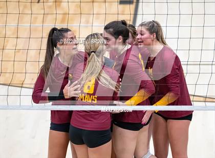 Thumbnail 2 in Hamilton Southeastern vs. McCutcheon (IHSAA 4A Regional final) photogallery.