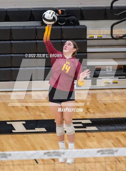 Thumbnail 1 in Hamilton Southeastern vs. McCutcheon (IHSAA 4A Regional final) photogallery.