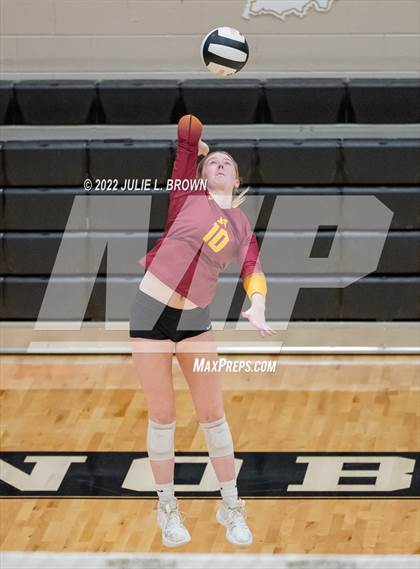 Thumbnail 3 in Hamilton Southeastern vs. McCutcheon (IHSAA 4A Regional final) photogallery.