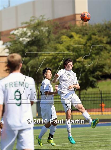 Thumbnail 1 in Fremd vs. Oswego photogallery.