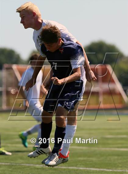 Thumbnail 3 in Fremd vs. Oswego photogallery.