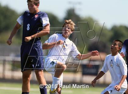 Thumbnail 2 in Fremd vs. Oswego photogallery.