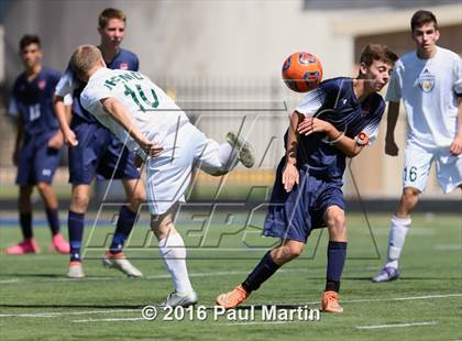 Thumbnail 3 in Fremd vs. Oswego photogallery.