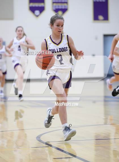 Thumbnail 3 in Columbus Academy vs Bloom-Carroll photogallery.