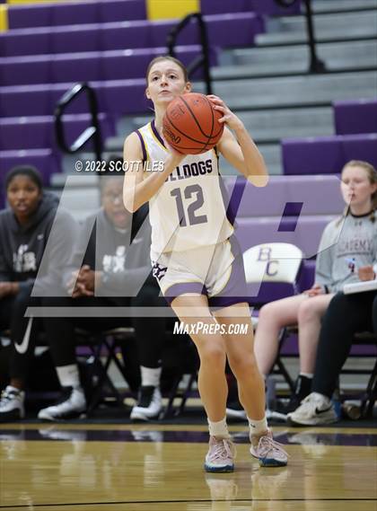 Thumbnail 3 in Columbus Academy vs Bloom-Carroll photogallery.
