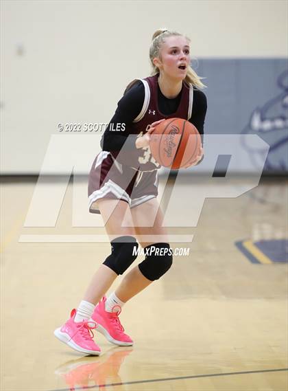 Thumbnail 1 in Columbus Academy vs Bloom-Carroll photogallery.